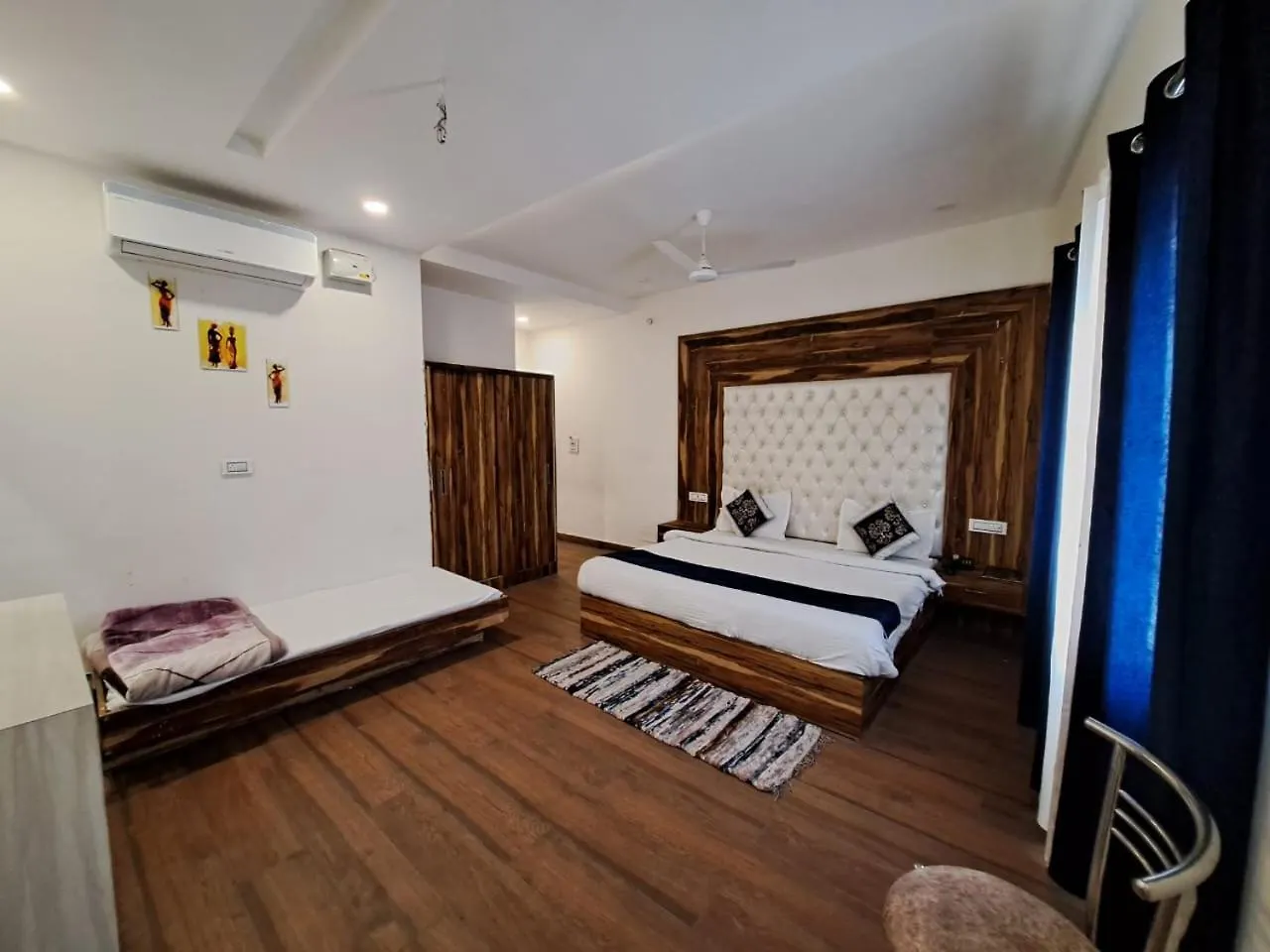 Hotel D Plaza Zirakpur India