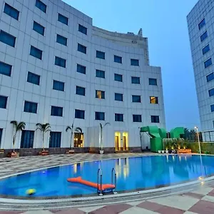 https://misaki.top-gurgaonhotels.com