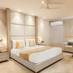 Aero Star By Star Group Hotel